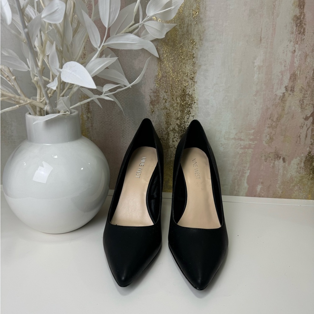 Nine West leather Stiletto Size 7